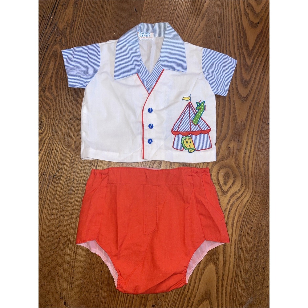 Vintage 2 piece set Boys infant 0-3 months circus red white blue